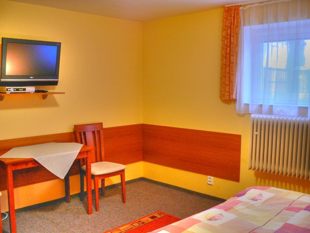 Privat Baja Hotel Liptovsky Mikulas Bilik gambar