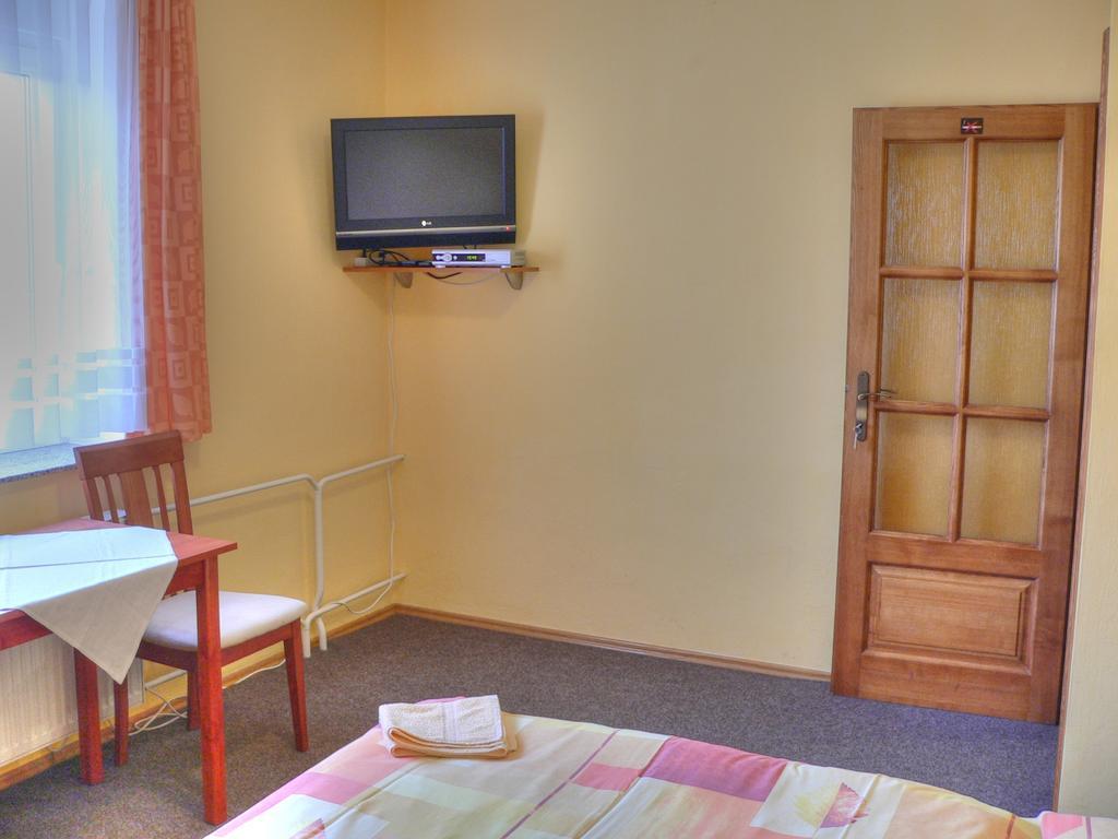 Privat Baja Hotel Liptovsky Mikulas Luaran gambar
