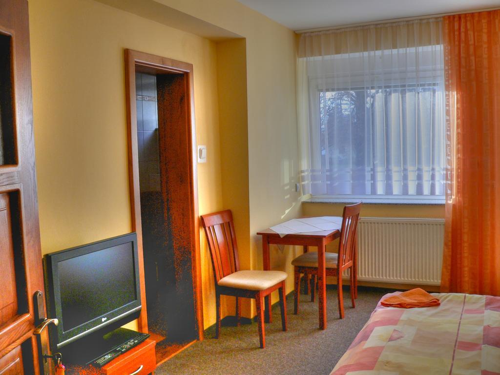 Privat Baja Hotel Liptovsky Mikulas Luaran gambar