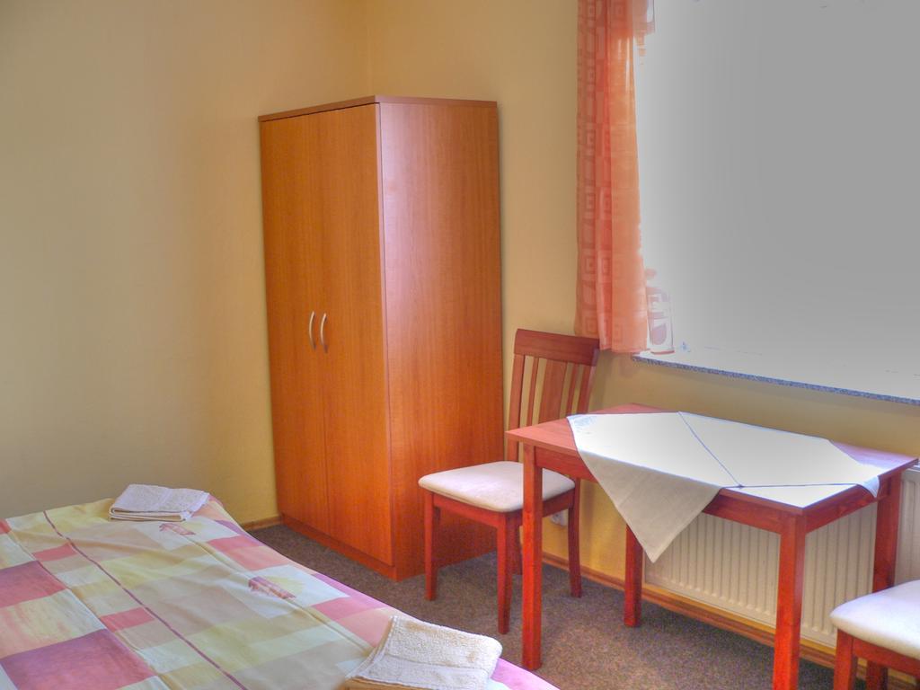 Privat Baja Hotel Liptovsky Mikulas Luaran gambar